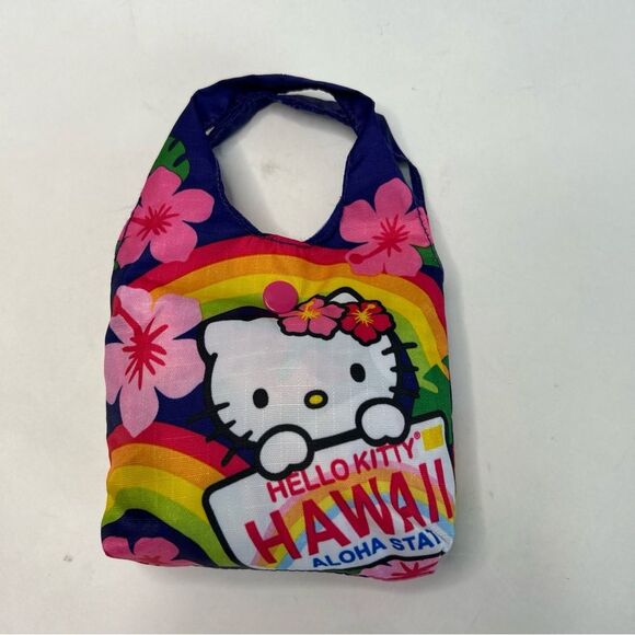 Hello Kitty HAWAII Exclusive Foldable Totes: Aloha License Floral Rainbow - Picture 5 of 5